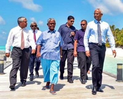 ކޮރޯނާވައިރަސް: މި ވިޔަފާރިވެެރިން ބަދުނާމު ނުކުރޭ، އެ މީހުންގެ ހިދުމަތް ބޮޑު!