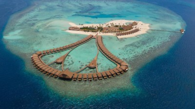 އަމިއްލަ ނަފުސަށް ގެއްލުން ދޭނެކަމަށް ބުނި ރިސޯޓު މުވައްޒަފެއް ހައްޔަރުކޮށްފި