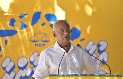 ބޭރުގެ ސިފައިން އަރައި ރަށްތައް ފުރިފައިވާ ކަަމަށް ބުހުތާނު ދޮގު ހަދަން ހެޔޮނުވާނެ: ރައީސް