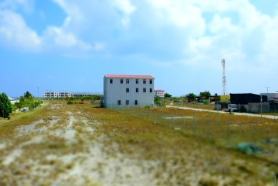 ގުޅިފަޅާއި ތިލަފުށީގެ ބިމާއި އެޕާޓްމަންޓު ކުލިން ތިން މަހަށް 30 ޕަސެންޓް އުނިކޮށްފި