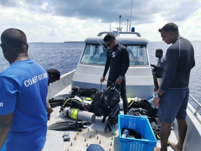 މޫދަށް ފުންމާލި މީހާ ހޯދަން ބޮޑު ސަރަހައްދެއް ބަލައިފި، ހަބަރެއް ނުވޭ