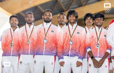 ރިހި މެޑަލް ހޯދައި 1979ގެ ރެކޯޑް ގައުމީ ފިރިހެން ޓީޓީ ޓީމުން މުގުރާލައިފި