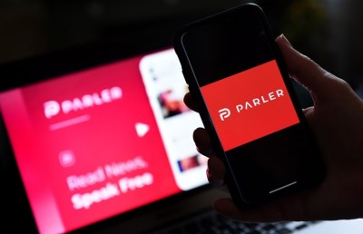 ޓްރަމްޕުގެ ސަޕޯޓަރުން ގިނަ "ޕާލާ" އެޕް ސްޓޯރުތަކުން ނަގައިފި