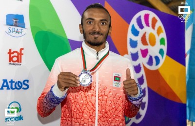 ޝައްފާނަށް ރިހި؛ ޓީޓީގެ ތާރީހުގައި ފިރިހެން ސިންގަލްސްއިން ރާއްޖޭގެ ފުރަތަމަ މެޑަލް