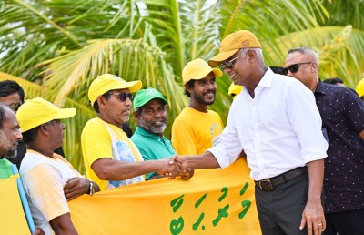 އޮޅުވެލީގެ މަޝްރޫއުތައް ފެށުނު ކަމަށްޓަކައި ވެސް ޒާހިރާއްތަގެ ވޯޓު ރައީސަށް