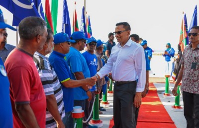 ނާޒިމް: އިންގިލާބީ ބޮޑު ބަދަލެއް ގައުމަށް ގެނައުމުގެ ވަރުގަދަ އަޒުމެއް އެބައޮތް