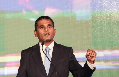 ކެބިނާއި މުޅި ސަރުކާރުގެ 30 ޕަސެންޓް ދޭނީ ޒުވާނުންނަށް: އިލްޔާސް