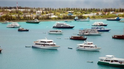 ރިސޯޓު، ސަފާރީތަކުން 9600އަށް ވުރެ ގިނަ މީހުން ދޫކޮށްލައިފި