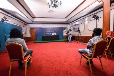 އެންމެންގެ ސަލާމަތަށް ނޫސްވެރިންގެ ބައްދަލުވުން އޮންލައިންކޮށް