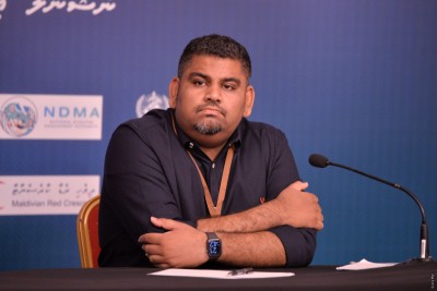 ދިވެހިން ބަސްނާހާތީ މަބްރޫކް ރަތަށް