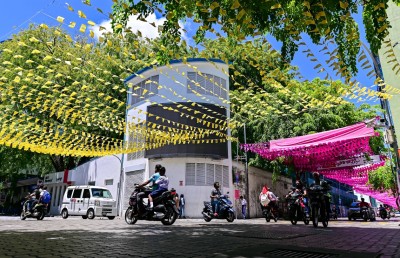 މުސްލިމުންގެ ވެރިން އަދުލުވެރި ބަޔަކަށް ވާން ޖެހޭނެ