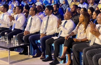 އާދޭސްކުރަންޖެހުން ނިމުމަކަށް ގެނެސް ފަރުދުންގެ ފުދުންތެރިކަން ޑިމޮކްރެޓްސް އިން ހޯދައިދޭނެ: އީވާ
