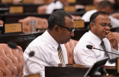 އާޒިމް ސަރުކާރަށް: އެމްއެމްއޭއިން ނަގާ ފައިސާ ދައްކާނެ ގޮތް ބުނެދީ