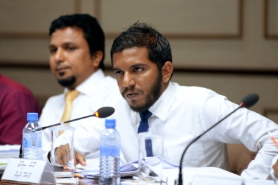 ލޮކްޑައުންގައި އޮއްވާ ރިޔާޒް މާލެ އައި މައްސަލަ ބަލަން މަޖިލީހަށް