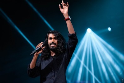 ތެދު މަގު ލިބިއްޖެ ކަމަށް ބުނަމުން އިޝާން ލަވަކިޔުން ހުއްޓާލައިފި