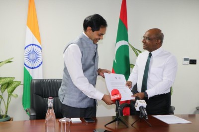 ކޮޮވިޑްއާ ގުޅިގެން އިންޑިއާއިން ބޭރުުކުރުން މަނާ ސާމާނު ރާއްޖެ ގެންނަން ހުއްދަ ދީފި