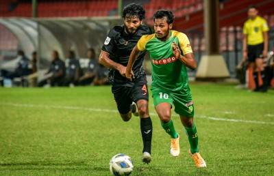 އީގަލްސް އާއި މާޒިޔާ އެއްވަރު