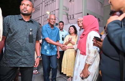 ރައީސްގެ ރައްދު އިދިކޮޅަށް: ބަނގުރޫޓުވެފައިވާ ކަމަށް ބުނެފައި އިދިކޮޅުން ވަމުންދަނީ ބޮޑެތި ވައުދުތައް