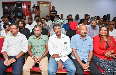ޖޭޕީގެ ނަން ބޭނުން ނުކޮށް، ކެންޑިޑޭޓުންނަށް ތާއީދު ކުރިޔަސް ގާސިމަށް އެންމެ ރަނގަޅު