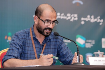 ޓެސްޓުކުރުން އިތުރު ނުކުރެވިއްޖެނަމަ ސާޖު އަޔަސް ނޭނގޭނެ: ޑރ. އަފްޒަލް
