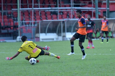 ނާއިމް ފިޓް ވަނީ، ޕްރެކްޓިސްތައް ފެށުމުން ބައިވެރިވާނެ: އީގަލްސް