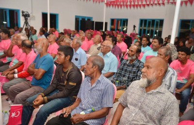 އެމްޑީޕީން ބަރުލަމާނީ ނިޒާމުގެ ވާހަކައަށް ދީލާލީ ރައީސް ބަލިވާނެކަން އެނގޭތީ: އާދަމް ޝަރީފް