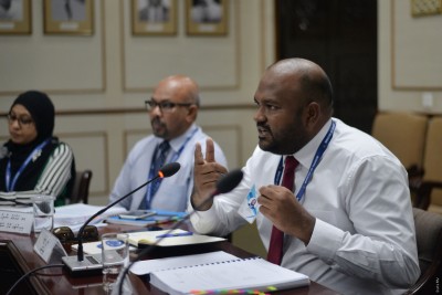 ފަތުރުވެރިކަން އަލުން ފެށުމާއި ގުޅޭ ގޮތުން މަޖިލީހުގެ ލަފަޔަކަށް އެދިއްޖެ