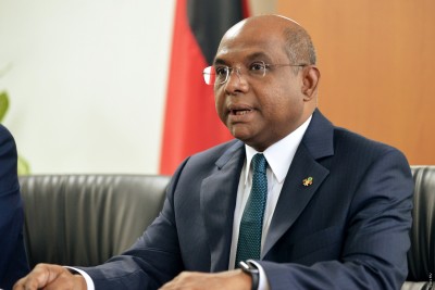 ޕާކިސްތާނު ފްލައިޓު ވެއްޓުމާ ގުޅިގެން މިނިސްޓަރު ޝާހިދުގެ ތައުޒިޔާ