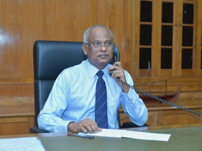 މިދަނޑުވަޅުގައި މުވާސާލާތީ ވަސީލަތްތަކުގެ އެހީގައި ގުޅުން ބަދަހި ކުރައްވާ: ރައީސް