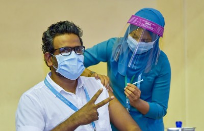 ކޮވިޑް ވެކްސިން ޖަހައިގެން އުނދަގުލެއްވިތަ؟