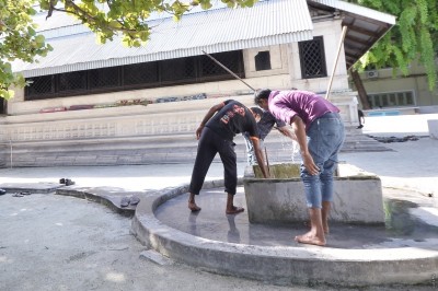 މަރާމާތުކުރުން ހުއްޓިފައި އޮތުމުން ހުކުރު މިސްކިތުގައި ނަމާދު ކުރަން ހުޅުވާލަނީ