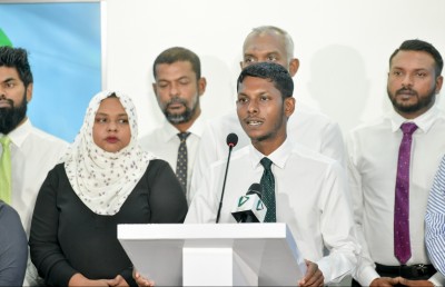 މާލޭގެ މޭޔަރުގެ އިންތިހާބުން ޑިމޮކްރެޓްސް ވަކަރަށް ޖަހާލާނެ: ޝިފާޒް