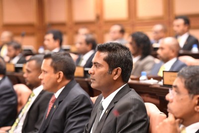 ފުލިދޫގެ ރަށްގިރުމާ ގުޅޭ ގަރާރު ބޭރެއް ނުކުރޭ: މަޖިލިސް