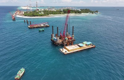 ފަހުން ދިން ތާރީހަށް ވެސް ބްރިޖު ފެނުންމައްޗަށް ނޭރި