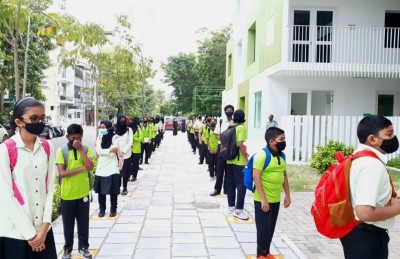 ކޮވިޑުން ރައްކާތެރިވާން އެންމެ ރަނގަޅަށް ފިޔަވަޅު އަޅަނީ ސްކޫލުތަކުން: ޓެގް