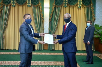 ހައުސިންއާ ޕްލޭނިން އެއްކޮށްލައި، މިނިސްޓަރުކަމަށް އަސްލަމް
