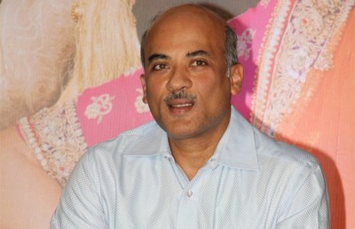 އަމީތާބާ އެކު ސޫރަޖް ހަދާ ފިލްމުގެ ޝޫޓިން ފަސްކޮށްފި