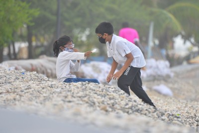 ކުޑަކުދިން ކުޅޭއެއްޗެހި ޝެއާނުކުރޭ!