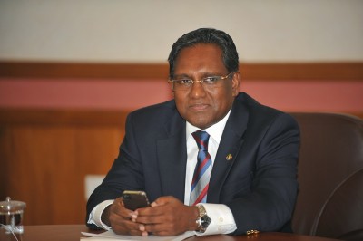ކުރީގެ ރައީސް ވަހީދުގެ ދެކަނބަލުންނަށް ހަމަލާދީފި