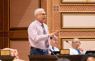 ފެނަކައިގެ ދިފާއުގައި ސަރުކާރު މެމްބަރުން ގޯސްކުރީ ސަޕްލަޔަރުން