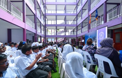 އިއްޒުއްދީން ޓީޗަރުން އެކަހެރިވީ ލީޑިން ޓީޗަރުގެ ޒިންމާއިން