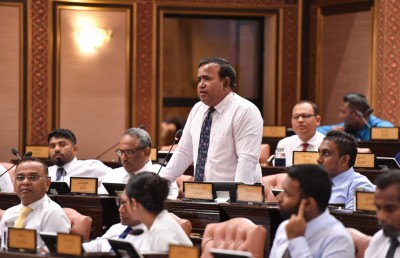 މަޖިލީހަށް ތައުލީމީ މީހުން ހޮޮވުމުގެ ބާރު އޮތީ ރައްޔިތުންގެ އަތްމަތީގައި: ޣަފޫރު