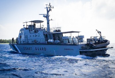 ބޯޓަކުން މޫދަށް ވެއްޓުނު މީހާ މަރުވެފައި އޮއްވާ ފެނިއްޖެ