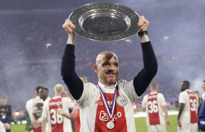 ޓެން ހަގް ނެތި އަޔެކްސް އޮޔާ ދަނީ