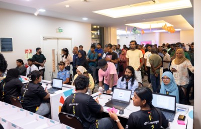 ދިރާގު ރޯޑް ރޭހުގެ ބިބް އާއި ކިޓް ދޫކުރަނީ
