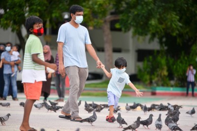 މާސްކު ދަތްދޮޅީގައި އަޅުއްވާފައި ބޭއްވުން ރައްކާތެރިއެއް ނޫން