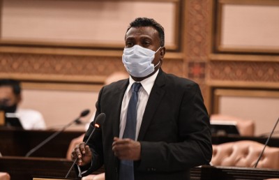 ވަޒީފާ ގެއްލުނު ފަރާތްތަކަށް ހައްލެއް ހޯދަން ޖާބިރު ހުށަހެޅި މައްސަލަ ބޭރުކޮށްލައިފި