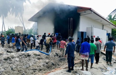 ވޭމަންޑޫ އިންޖީނުގޭގައި އަލިފާން ރޯވެއްޖެ