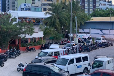 ހަތަރު ފުރޮލުލީ ވެހިކަލްތަކަށް އަގުދައްކައިގެން ޕާކް ކުރެވޭނެ ސަރަހައްދެއް