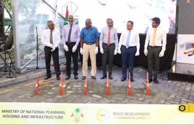 އަމީނީ މަގުގެ ބާކީ ބައި ނިންމަވައި ދެއްވާނީ މުއިއްޒު: އަކްރަމް